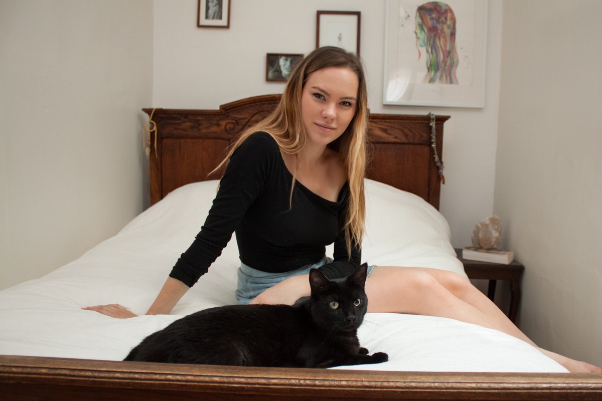 Acuéstate, logre tan relajado como sea posible